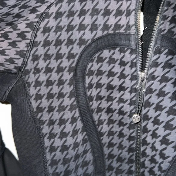 Lululemon Scuba Hoodie II Giant Houndstooth Dip Dye Deep Coal Black Size 4 - Picture 8 of 8